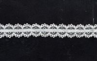 Spitzenband Nr. 7 creme-aprikot- ca. 20 mm breit - 1 Meter