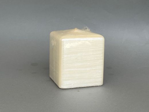 Perlmuttkerze quadratisch 95x80x80  mm elfenbein (nur noch 3x verf�gbar)