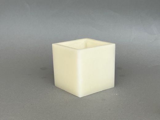 Wachsquader elfenbein ohne Docht ca. 80x80x80mm (max 3x verf�gbar)