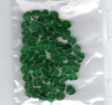 Herzperlen (50 St�ck) gr�n - ca. 6 mm - max 5 Packg. verf�gbar